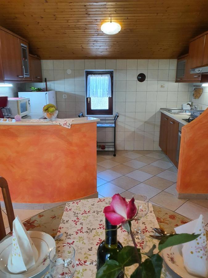 Diana Apartman Brsec Exterior photo